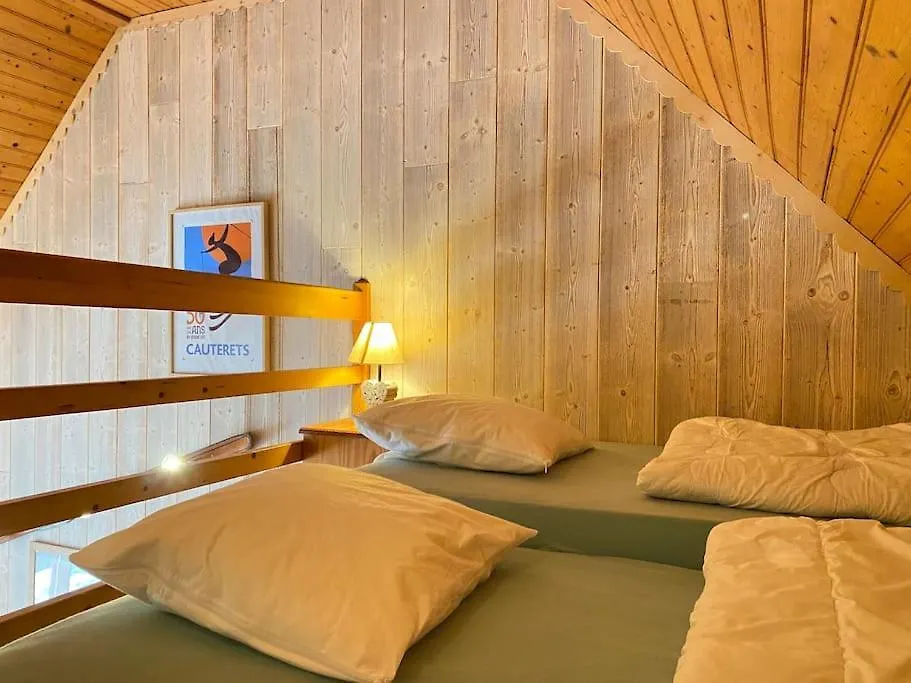 Le Chalet 102. 3 Chambres. Terrasse. Parking. Wifi Cauterets 0*,  France